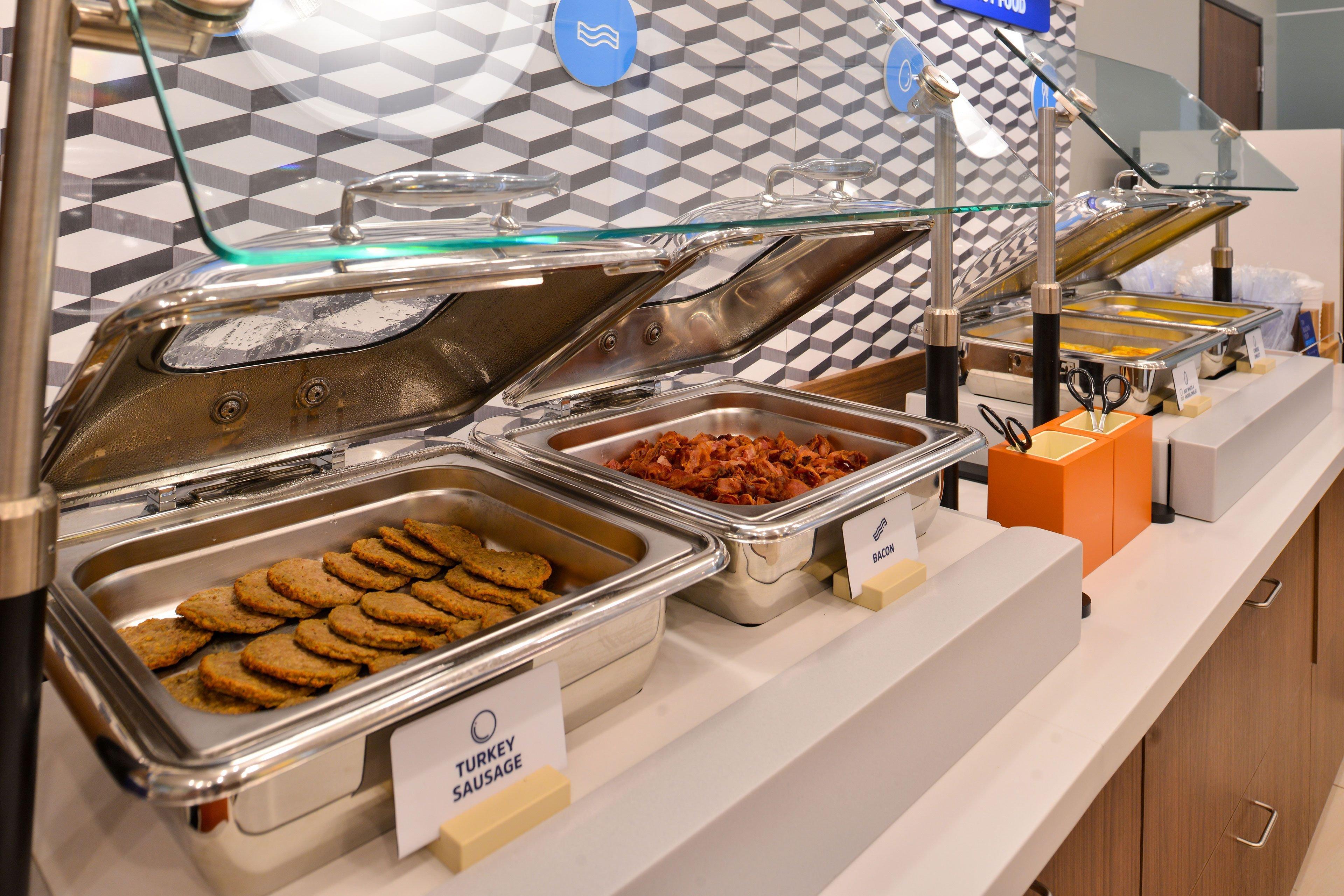 Holiday Inn Express Fort Wayne - East - New Haven By Ihg Buitenkant foto