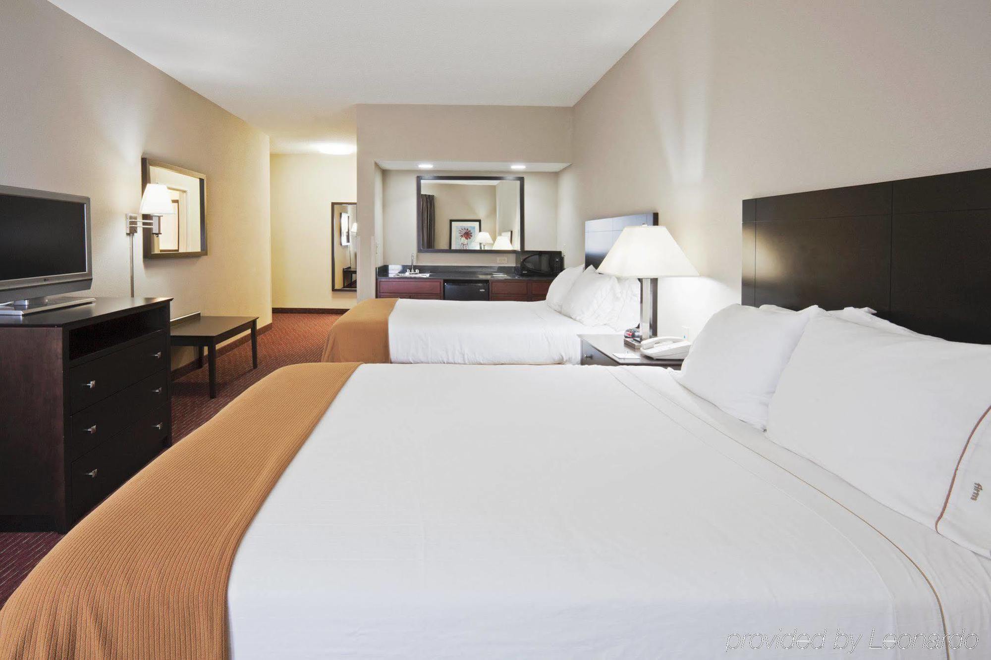 Holiday Inn Express Fort Wayne - East - New Haven By Ihg Buitenkant foto